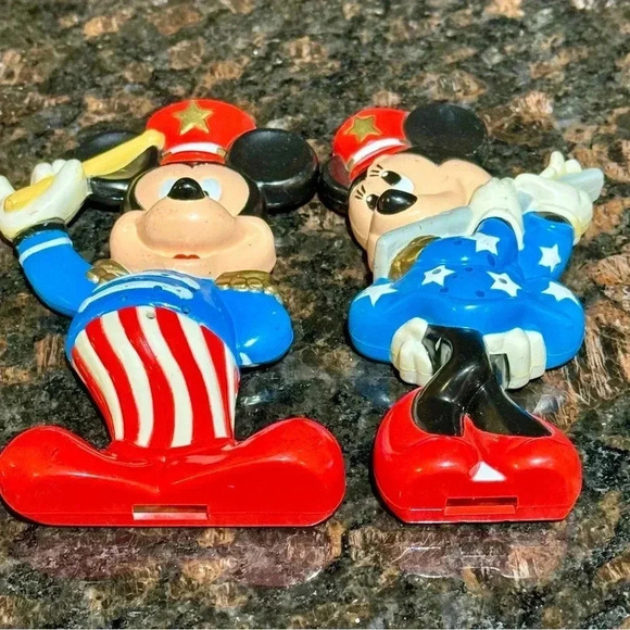 Vintage Mickey Mouse Whistle Kazoos Whistles Patriotic Musical Stand Up - Picture 2 of 6